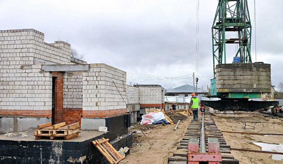 В Коноше продолжают строить дома для переселения жителей аварийного жилья